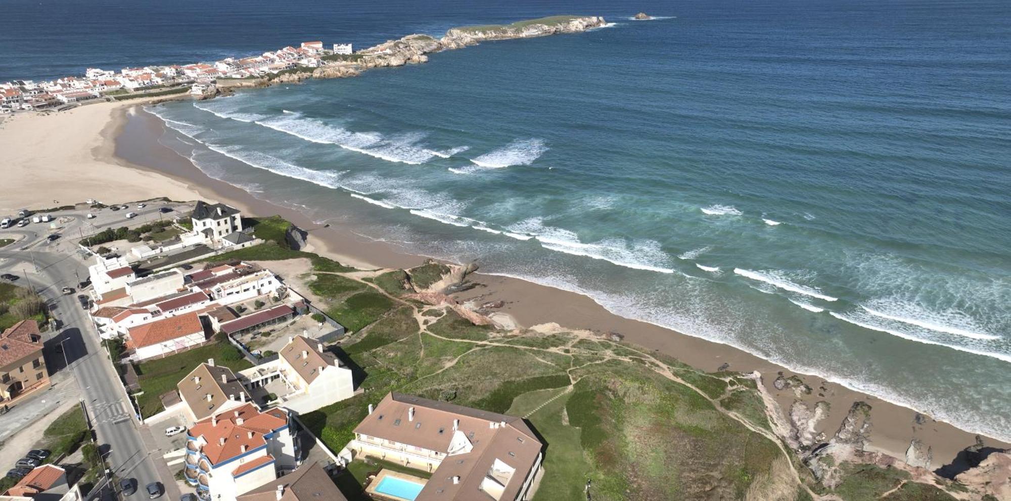 Surfness Lodge Baleal Exterior photo